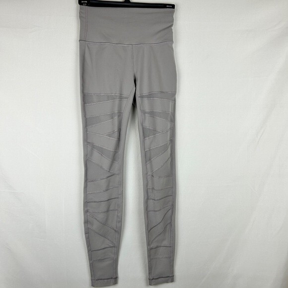 Lululemon wunder Under pant high rise Tech Mesh 28” size 4 Mesh fabric panels - Picture 1 of 11
